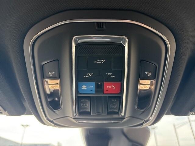 new 2025 Jeep Grand Cherokee L car, priced at $43,410