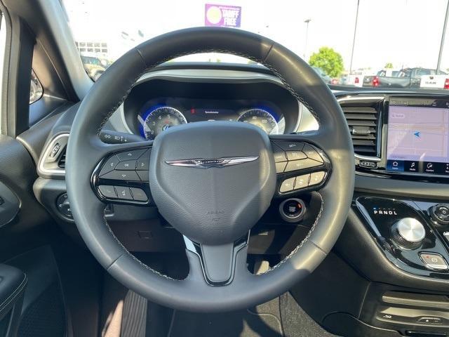 used 2023 Chrysler Pacifica car, priced at $34,999