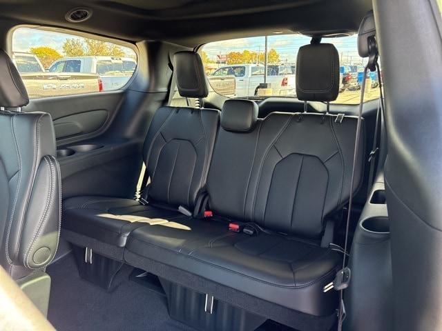 new 2026 Chrysler Pacifica car, priced at $46,857