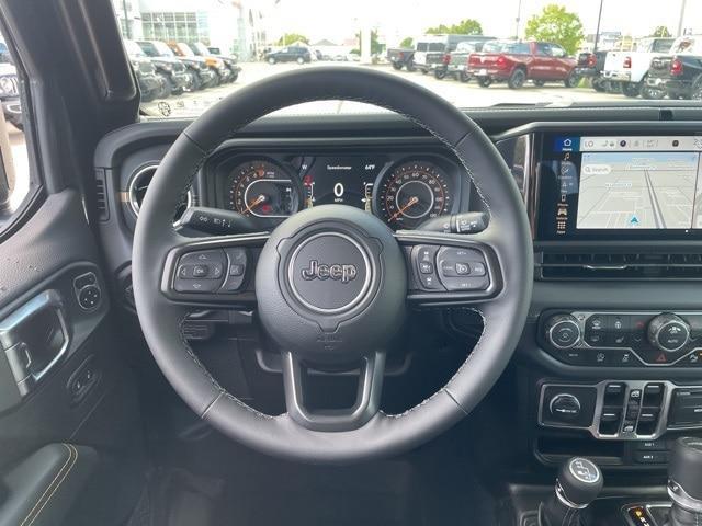 new 2025 Jeep Gladiator car, priced at $51,054