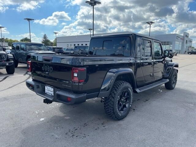 new 2025 Jeep Gladiator car, priced at $51,054
