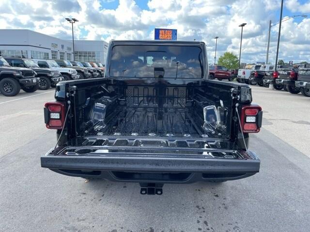 new 2025 Jeep Gladiator car, priced at $51,054