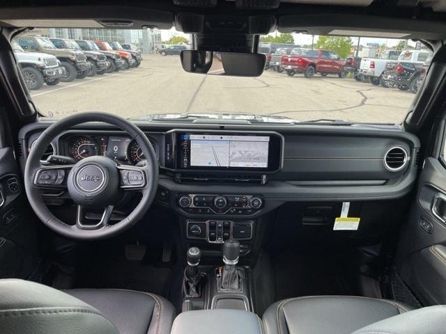 new 2025 Jeep Gladiator car, priced at $51,054