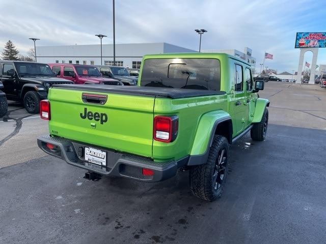 new 2025 Jeep Gladiator car, priced at $45,295