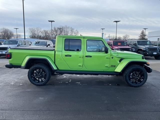 new 2025 Jeep Gladiator car, priced at $45,295