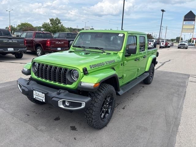 new 2025 Jeep Gladiator car, priced at $48,976