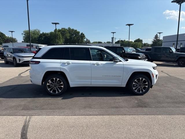new 2025 Jeep Grand Cherokee car, priced at $59,785