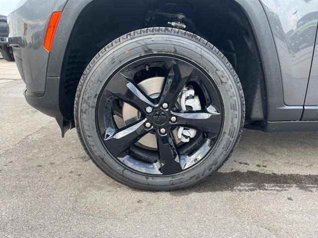 new 2025 Jeep Grand Cherokee L car, priced at $47,543