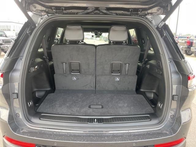 new 2025 Jeep Grand Cherokee L car, priced at $47,543