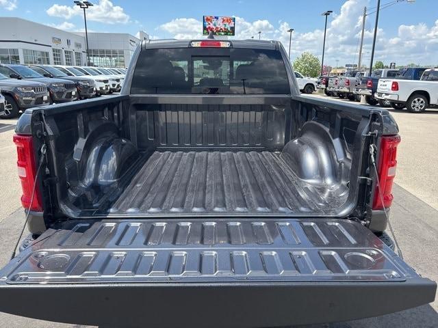 new 2025 Ram 1500 car, priced at $52,367