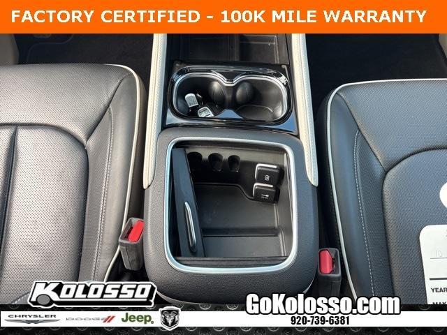 used 2024 Chrysler Pacifica car, priced at $41,997