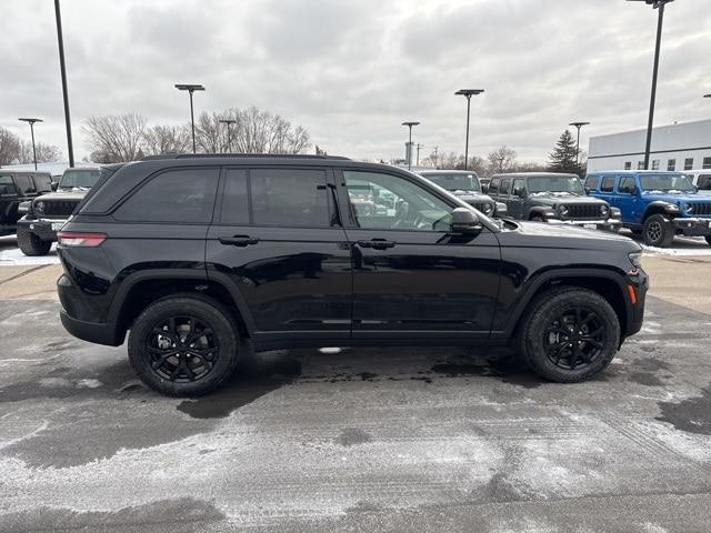 new 2025 Jeep Grand Cherokee car, priced at $42,883