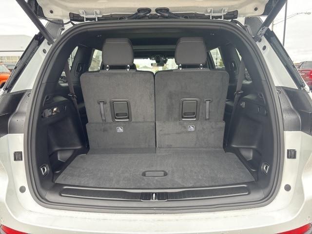 new 2025 Jeep Grand Cherokee L car, priced at $42,999