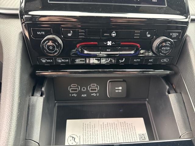 new 2025 Jeep Grand Cherokee L car, priced at $43,125