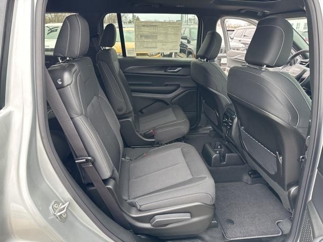 new 2025 Jeep Grand Cherokee L car, priced at $43,125