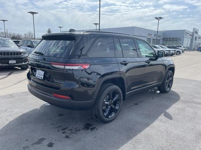 new 2025 Jeep Grand Cherokee car, priced at $49,685