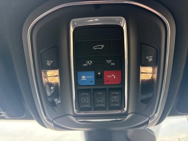 new 2025 Jeep Grand Cherokee L car, priced at $64,031