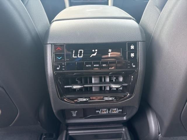 new 2025 Jeep Grand Cherokee L car, priced at $64,031