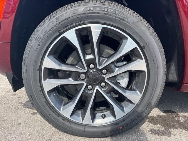 new 2025 Jeep Grand Cherokee L car, priced at $64,031