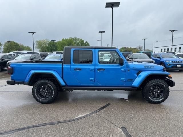 new 2024 Jeep Gladiator car, priced at $44,917