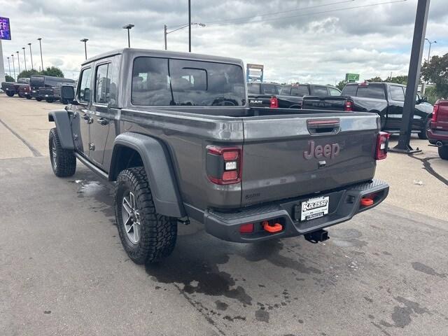new 2025 Jeep Gladiator car, priced at $51,177