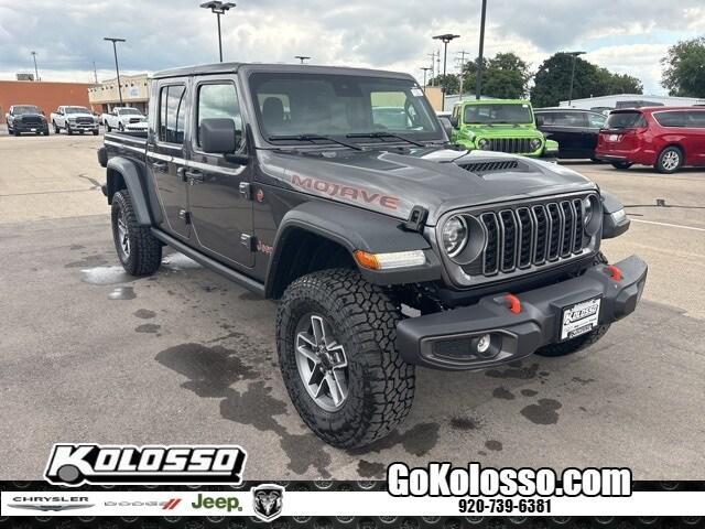 new 2025 Jeep Gladiator car, priced at $51,177
