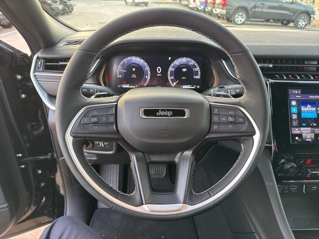 new 2025 Jeep Grand Cherokee car, priced at $40,977