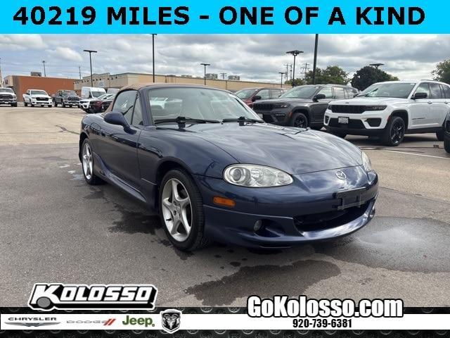 used 2001 Mazda MX-5 Miata car, priced at $12,995