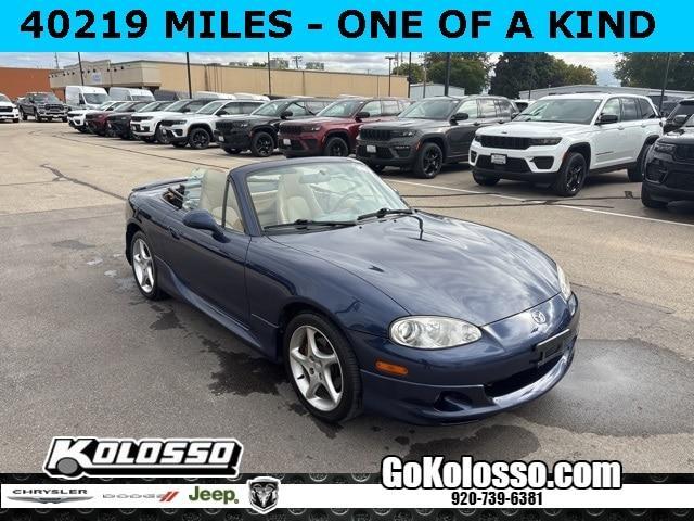 used 2001 Mazda MX-5 Miata car, priced at $12,995