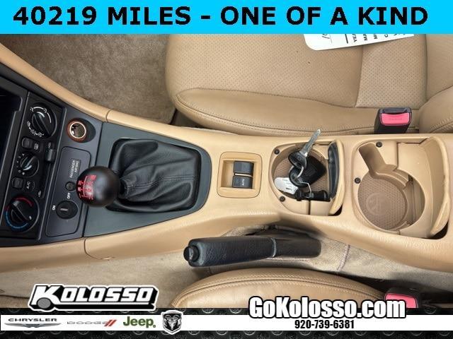 used 2001 Mazda MX-5 Miata car, priced at $12,995