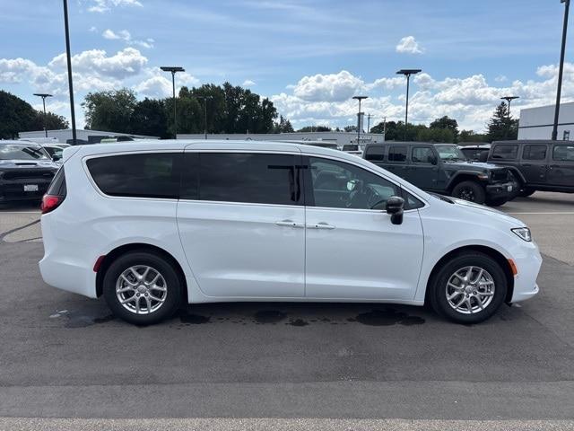 new 2026 Chrysler Pacifica car, priced at $44,740