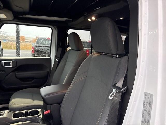 new 2026 Jeep Wrangler car, priced at $58,395