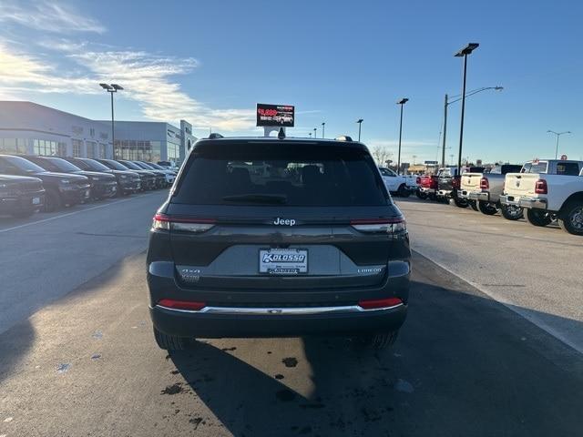 new 2025 Jeep Grand Cherokee car, priced at $41,977