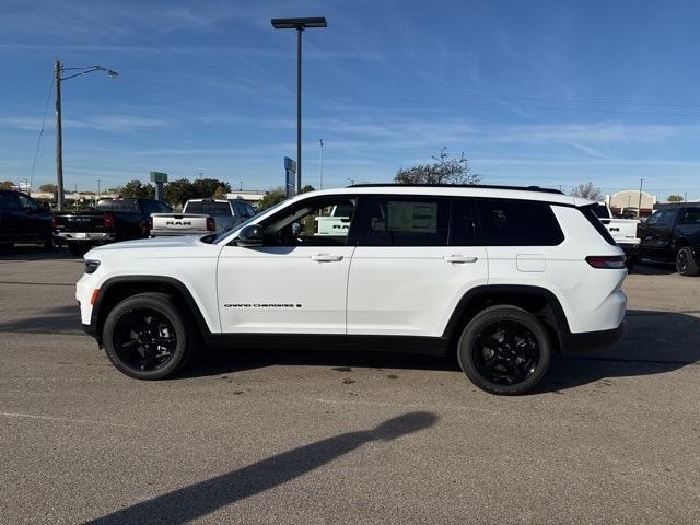 new 2025 Jeep Grand Cherokee L car, priced at $47,183