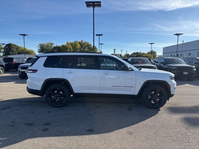 new 2025 Jeep Grand Cherokee L car, priced at $47,183