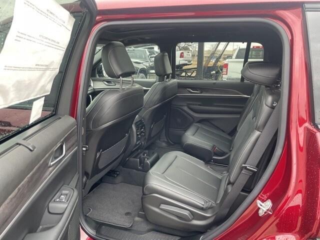 new 2025 Jeep Grand Cherokee L car, priced at $53,944