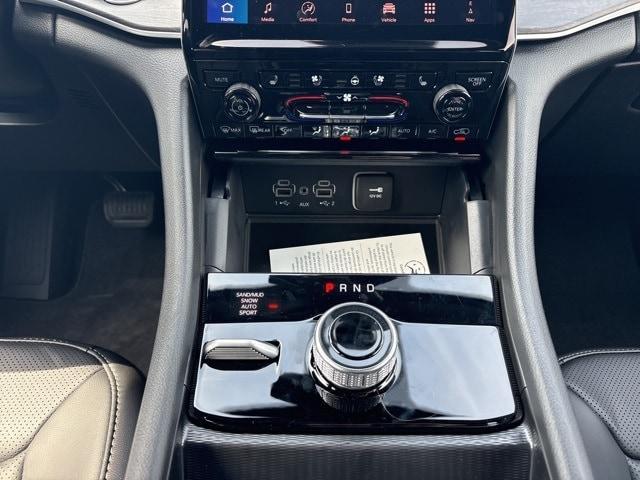 new 2025 Jeep Grand Cherokee L car, priced at $55,598