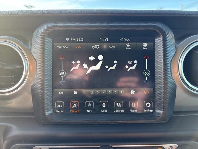 used 2021 Jeep Wrangler Unlimited car, priced at $29,255