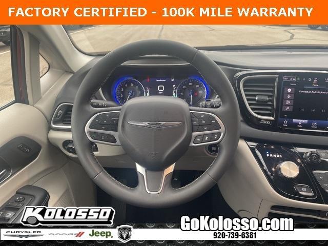 used 2023 Chrysler Pacifica car, priced at $25,993