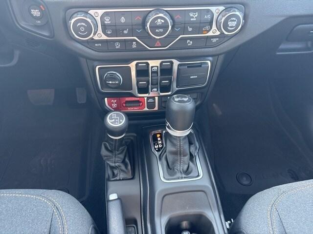 new 2025 Jeep Wrangler car, priced at $57,640