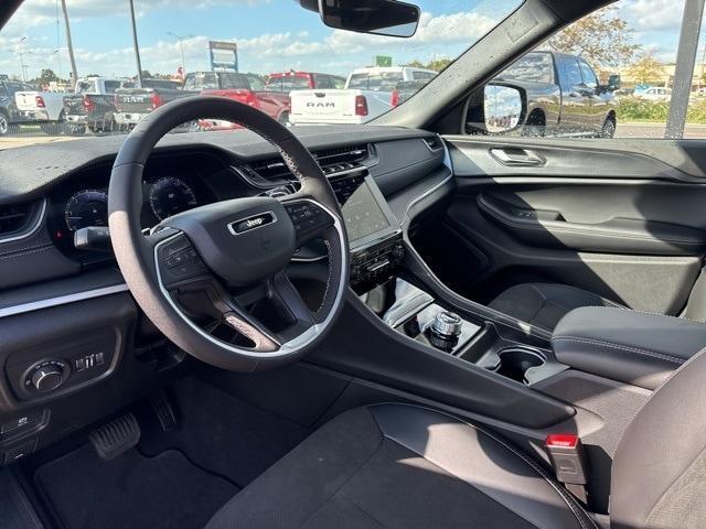 new 2025 Jeep Grand Cherokee L car, priced at $47,543