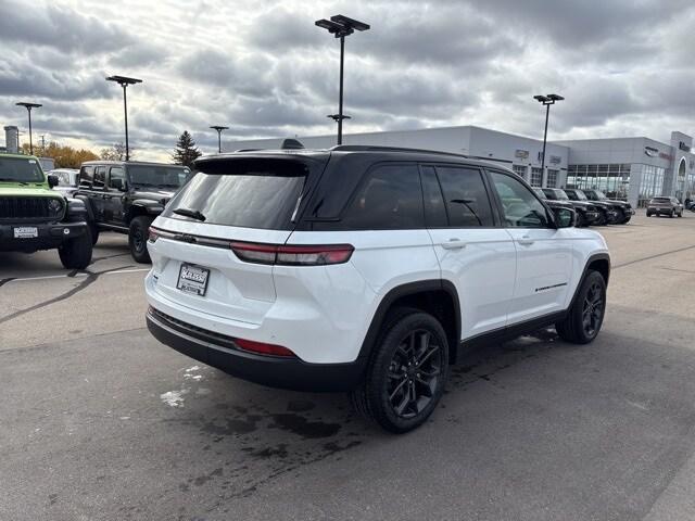 new 2025 Jeep Grand Cherokee car, priced at $50,591