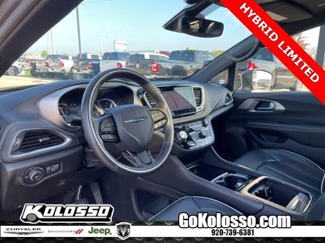 used 2021 Chrysler Pacifica Hybrid car, priced at $24,992