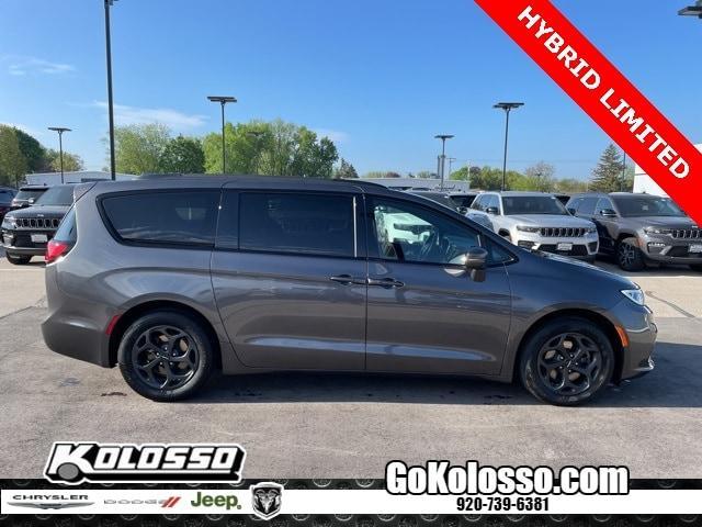 used 2021 Chrysler Pacifica Hybrid car, priced at $24,992