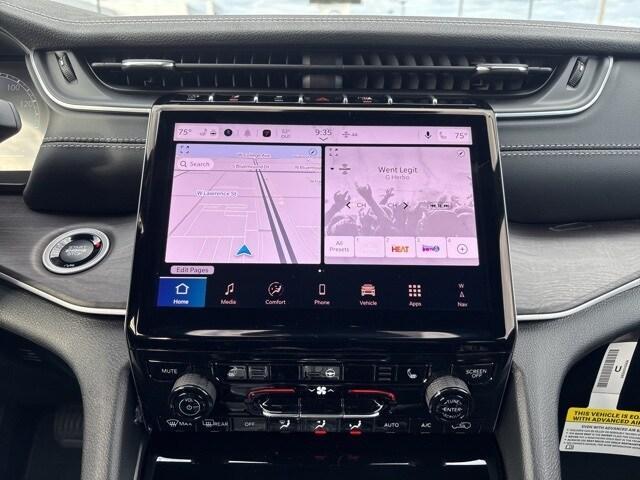new 2025 Jeep Grand Cherokee car, priced at $47,965