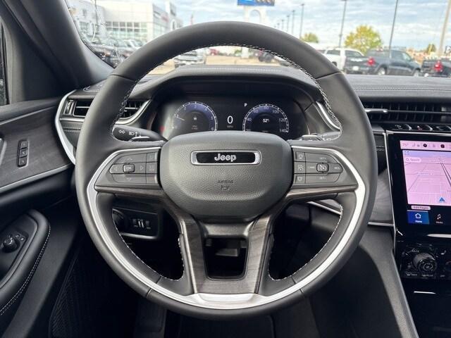 new 2025 Jeep Grand Cherokee car, priced at $47,965