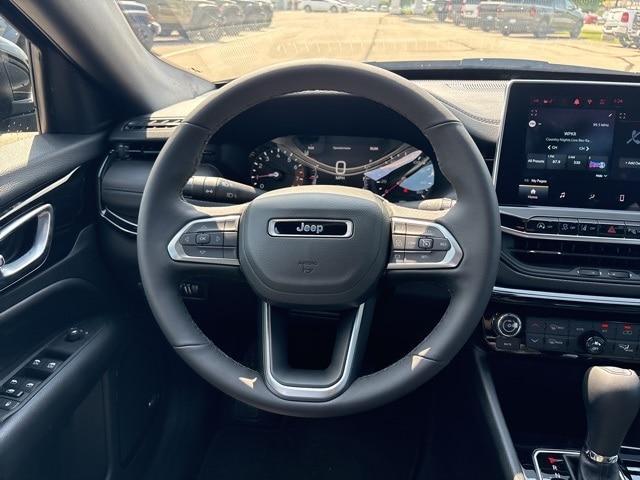 new 2025 Jeep Compass car, priced at $37,091