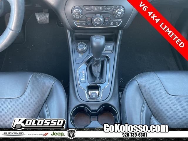 used 2019 Jeep Cherokee car, priced at $17,991