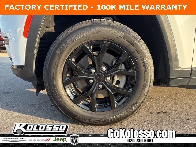 used 2024 Jeep Grand Cherokee L car, priced at $30,997