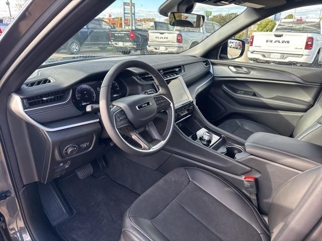 new 2025 Jeep Grand Cherokee L car, priced at $47,719